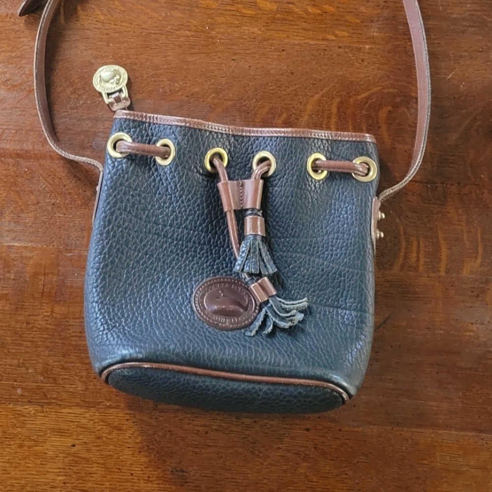 Vintage Dooney and Bourke Bucket Bag